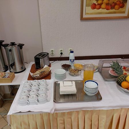 Bed And Breakfast Ivona Baška Voda Eksteriør bilde