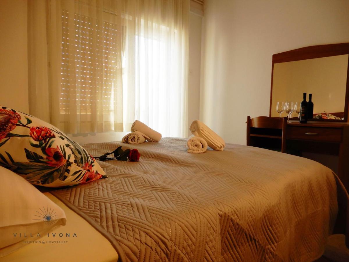 Bed And Breakfast Ivona Baška Voda Eksteriør bilde