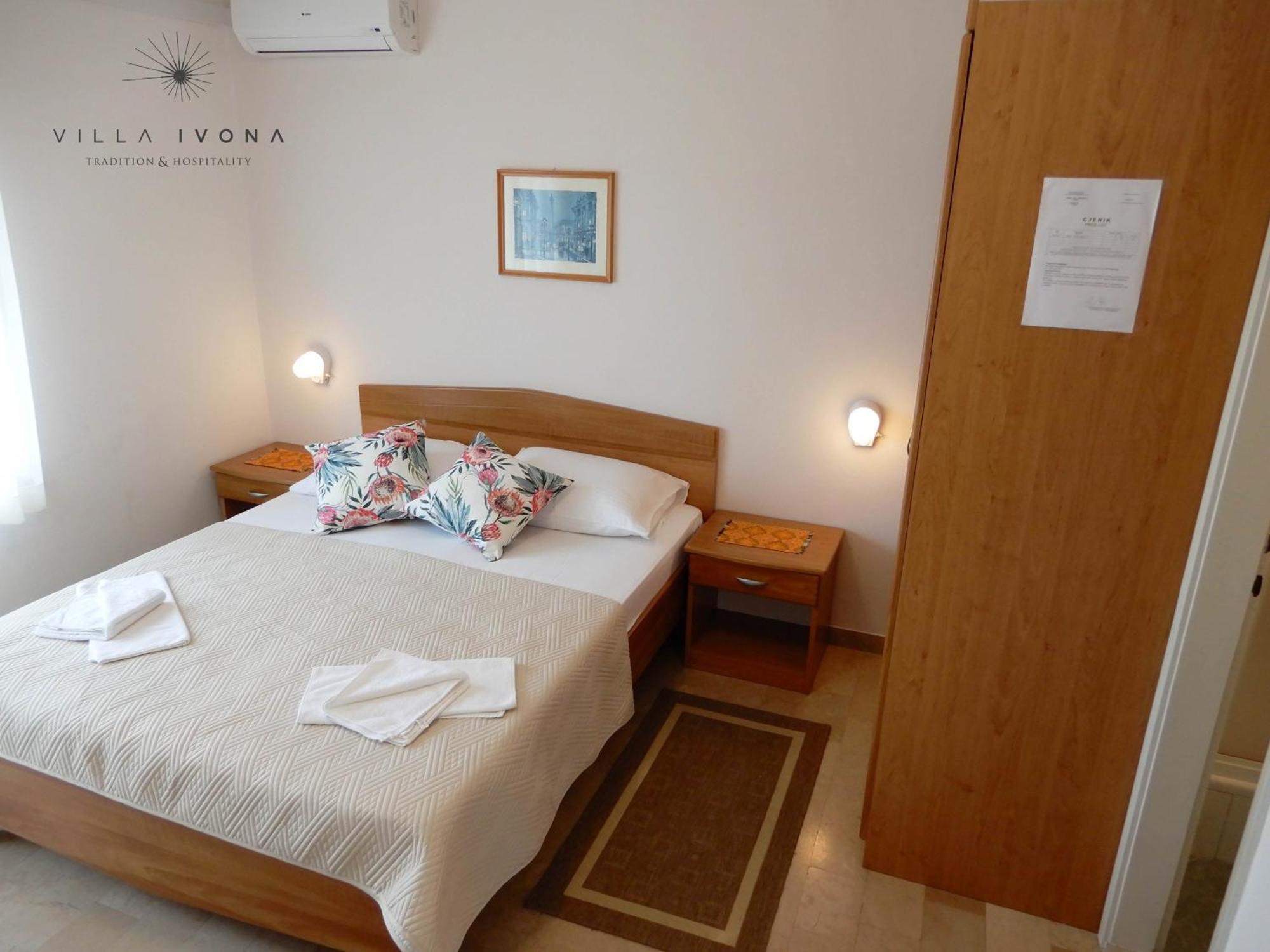 Bed And Breakfast Ivona Baška Voda Rom bilde